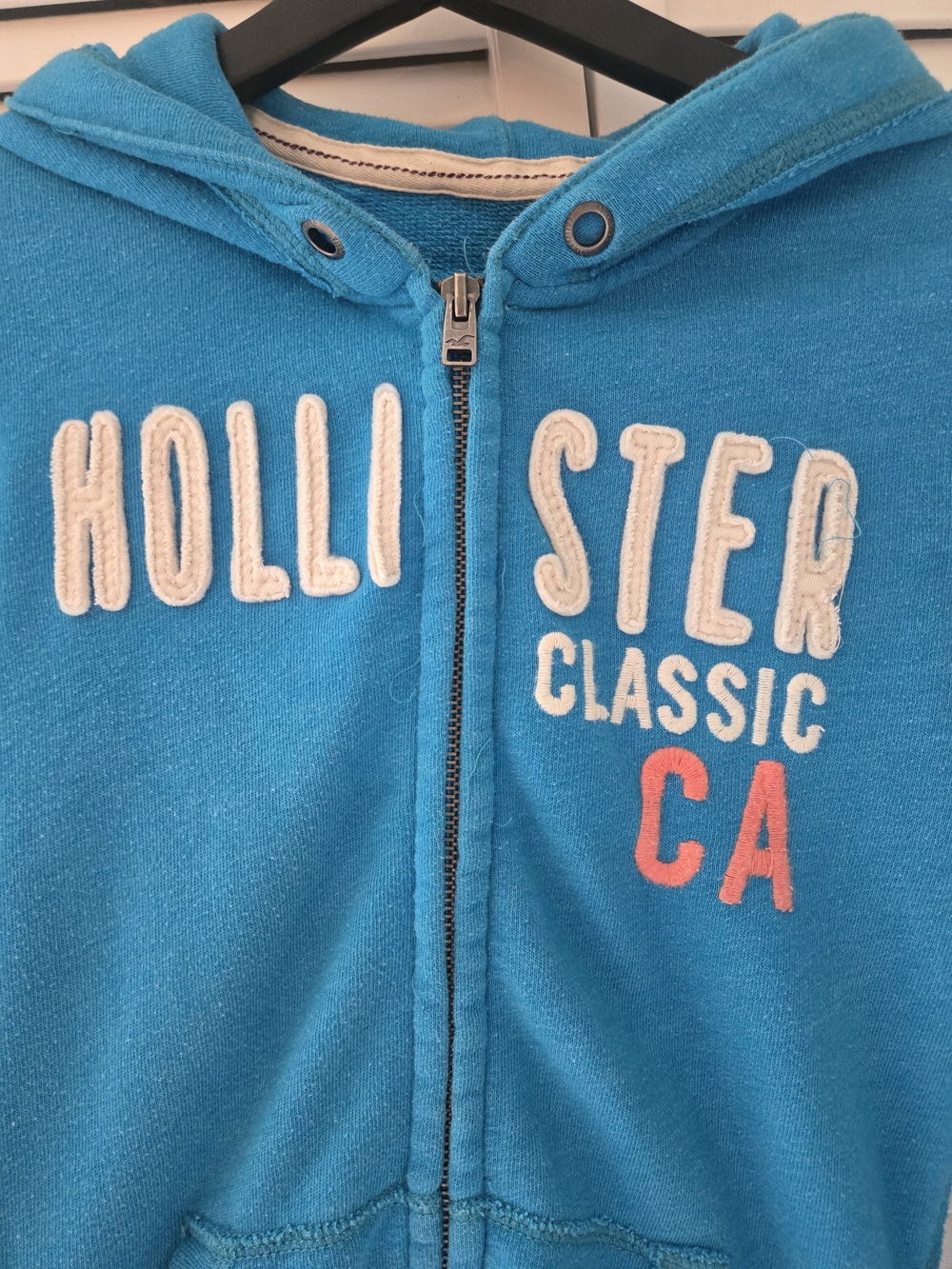 Hollister Teal Blue Classic Zip-Up Hoodie with CA Crest - Picture 2 of 4